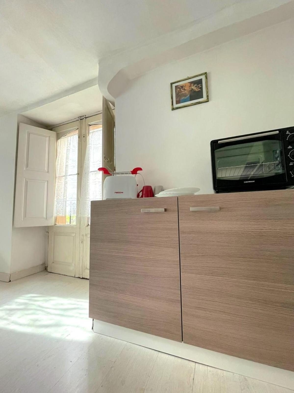 May'S Apartment Катания Экстерьер фото